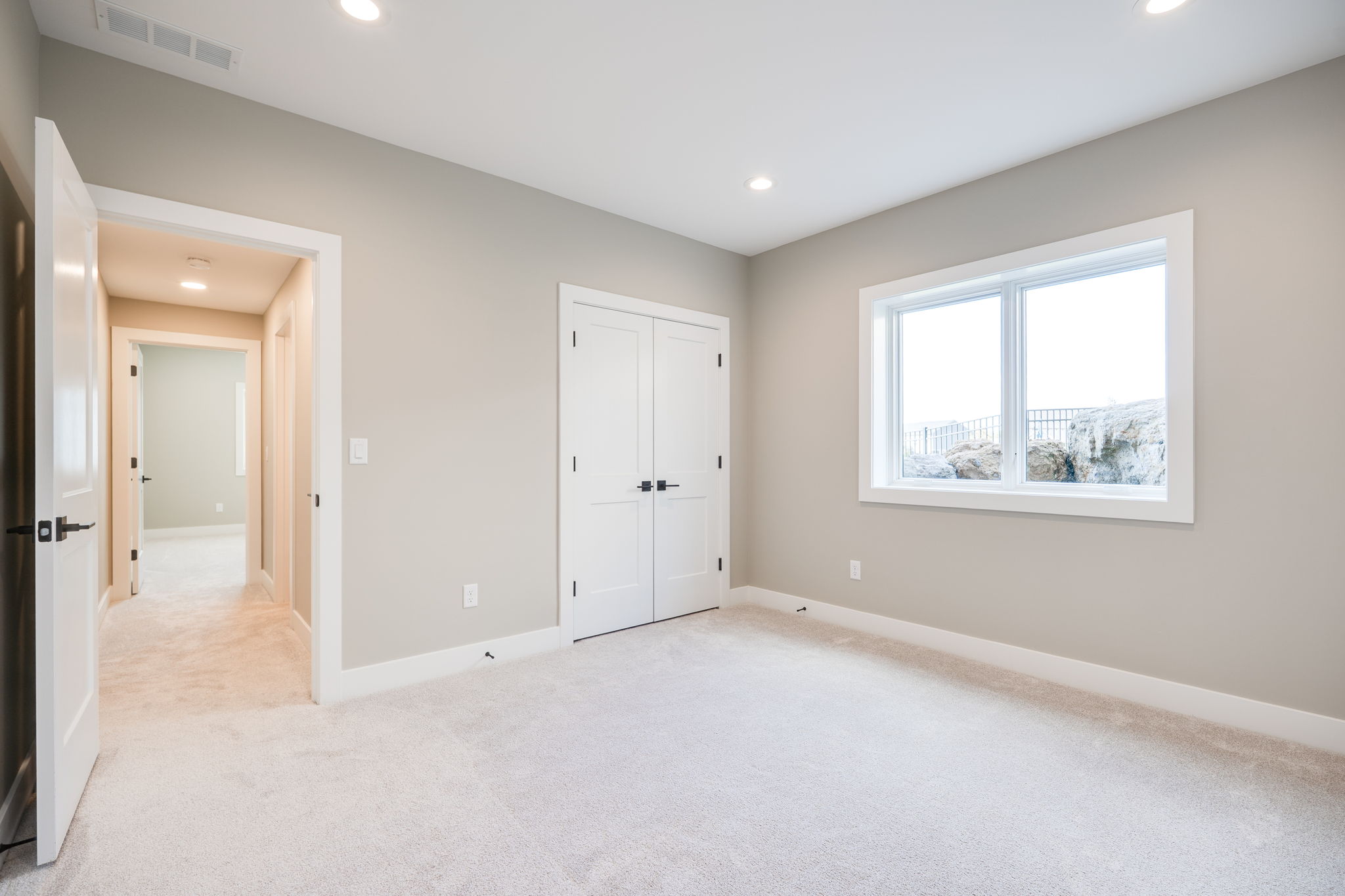 68-web-or-mls-9932-blacksmith-wy